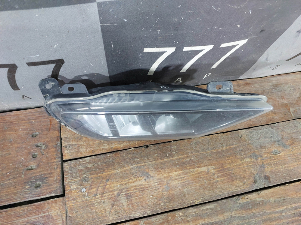 ПТФ передняя правая LED Volvo XC90 2 14-19 Б/У Оригинал 31395866