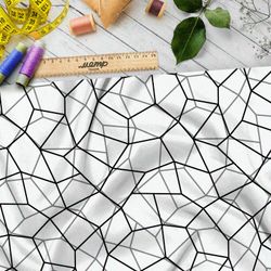 Ткань лён сплошная чёрная клетка на бежевом фоне