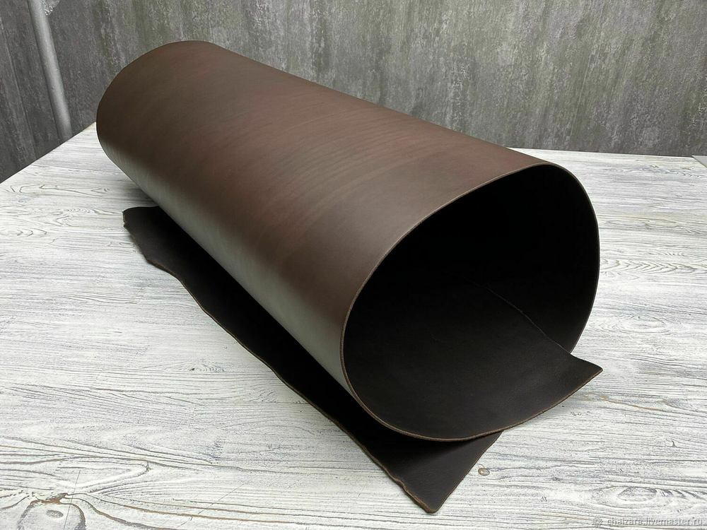 Ременная кожа Dakota Stout (3,3-3,5 мм), цв. Коричневый