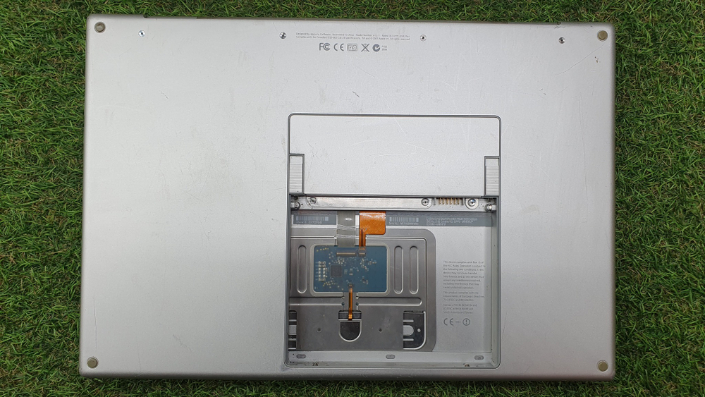 Macbook Pro 15" 2008 Core 2 Duo покупка/продажа