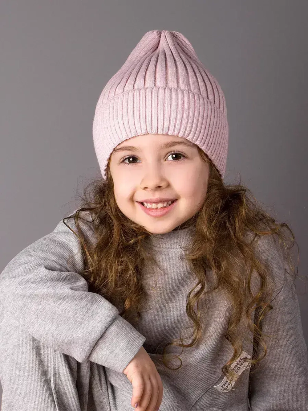 Шапка для девочки осенняя вязаная