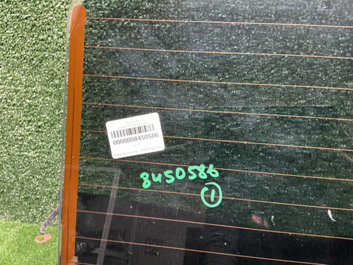 Стекло крышки багажника Mercedes G W463 (08-18)