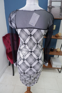 Платье серое красивое 44 размер, новое