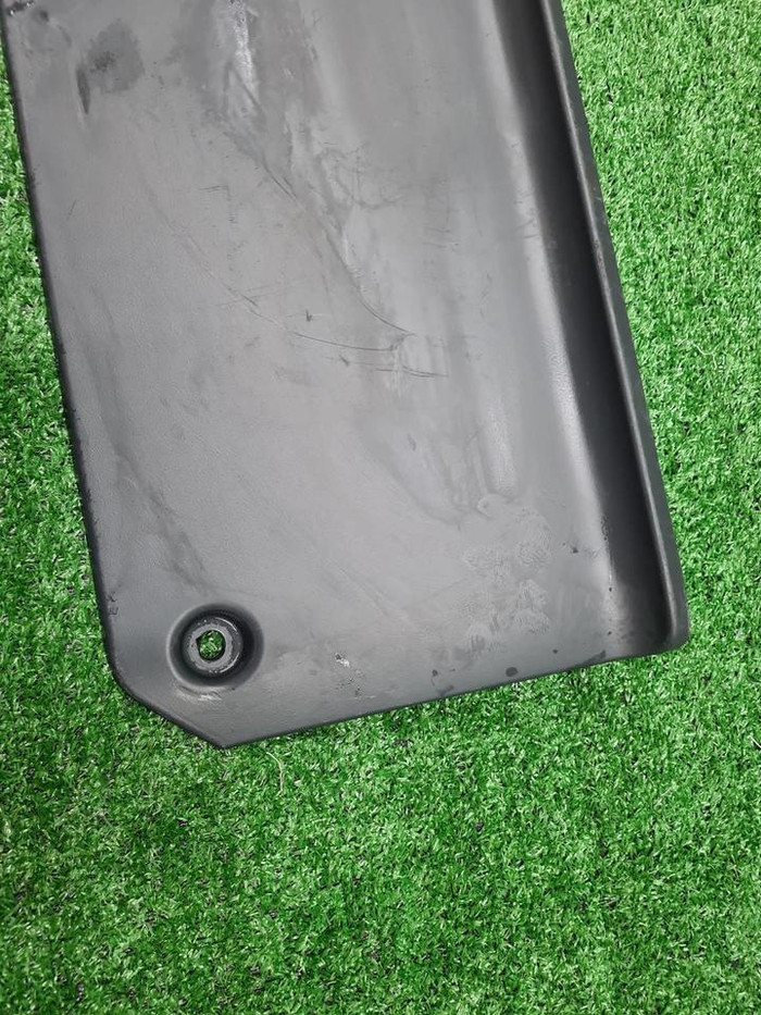 Торцевая панель бампера правая Man TGX (2020-н.в.)