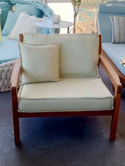 Комплект мебели Verda из массива ироко, диван, 2 кресла, столик