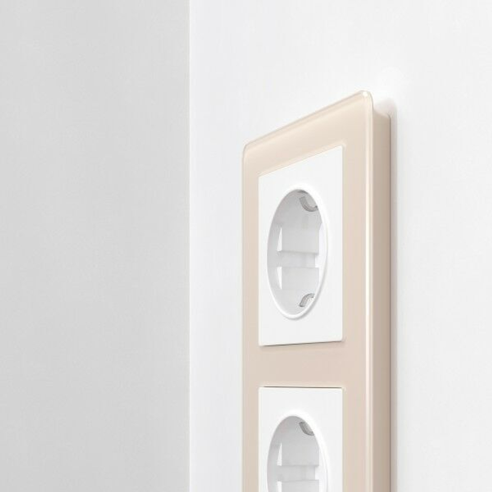 Рамка на 3 поста Acrylic (айвори)