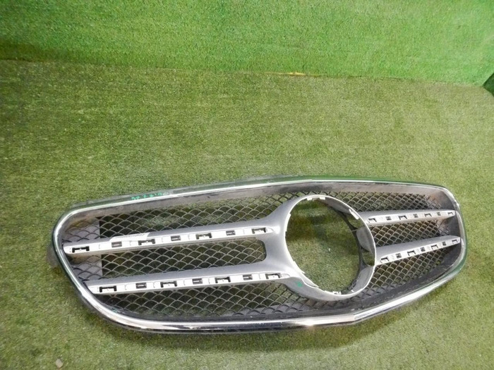 Решетка радиатора Mercedes E W212 (2013-2016) AMG