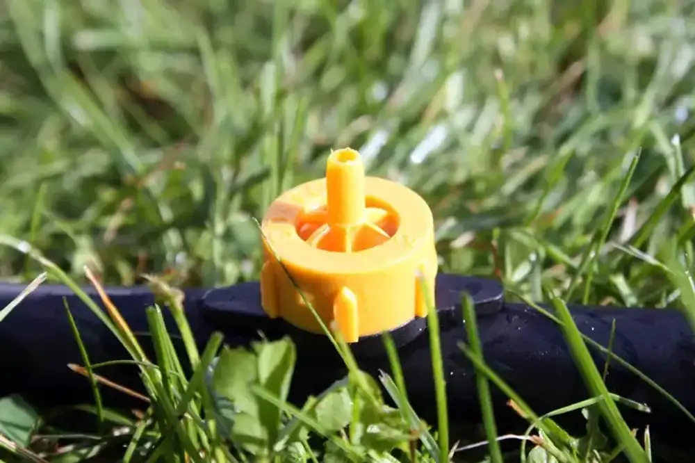 Капельница для капельного полива Минск