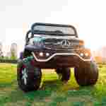 Детский электромобиль "Mercedes" UNIMOG зеленый