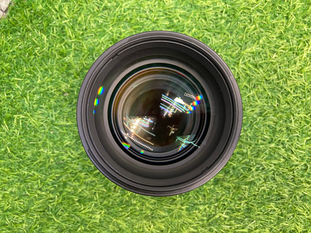 Canon EF 85mm 1.4L IS USM