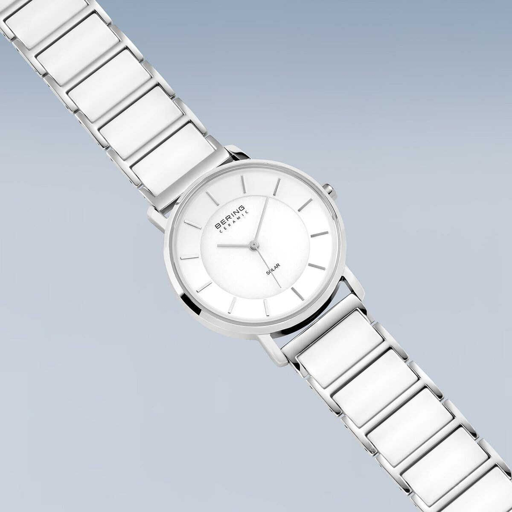 Женские наручные часы Bering 19535-754
