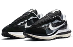Кроссовки Sacai X Nike Vaporwaffle Black And White