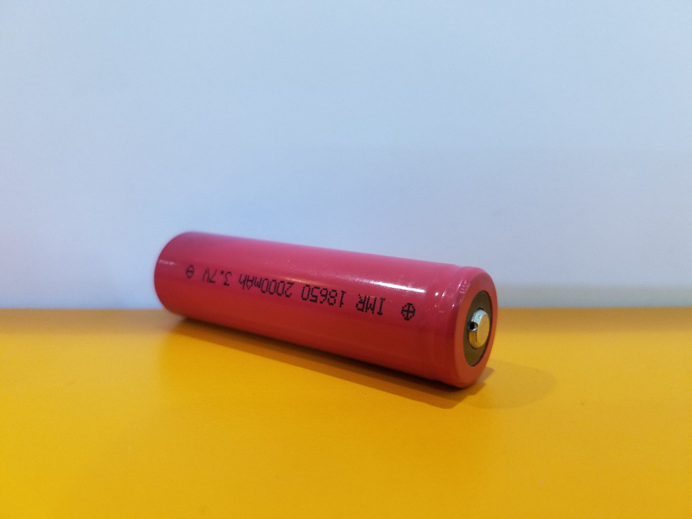 Аккумулятор AW imr 18650 25A 2000mah