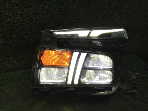 Битая Фара левая Hyundai Santa Fe 4 TM (20-24) LED