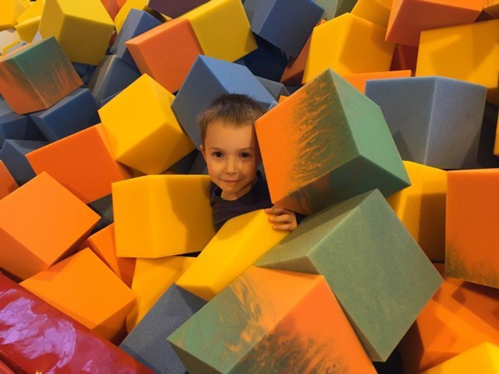 Кубики поролоновые для ямы