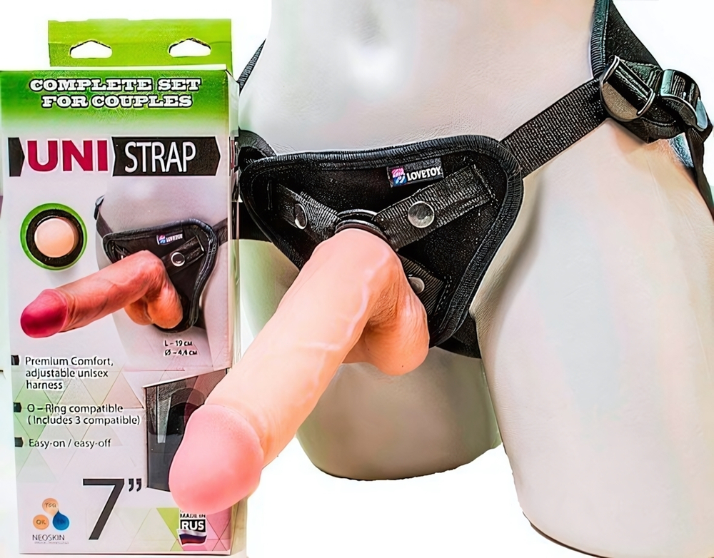 Страпон-трусики с двумя сменными насадками Uni Strap 7'' (Цвет: телесный с черным)