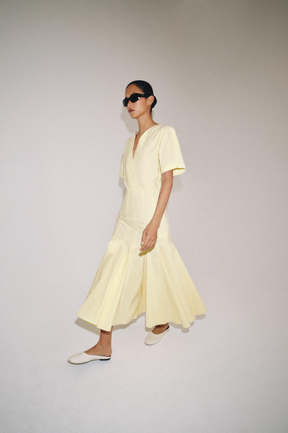 ZARA ПЛАТЬЕ ИЗ ПОПЛИНА ИЗ КОЛЛЕКЦИИ ZW, СВЕТЛО-ЖЕЛТЫЙ