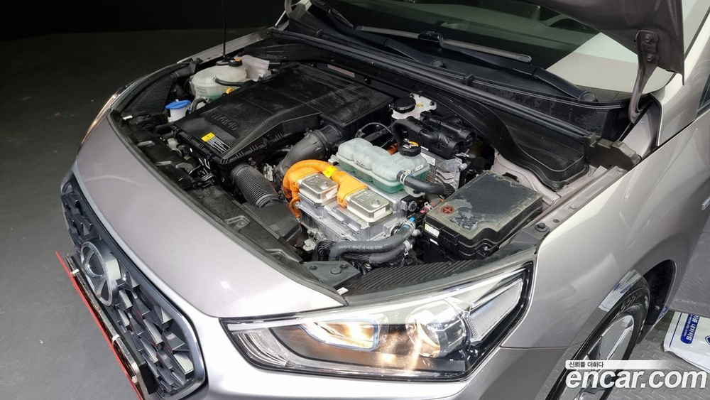 Hyundai The New Ionic Hybrid 1.6 HEV (04.2020)