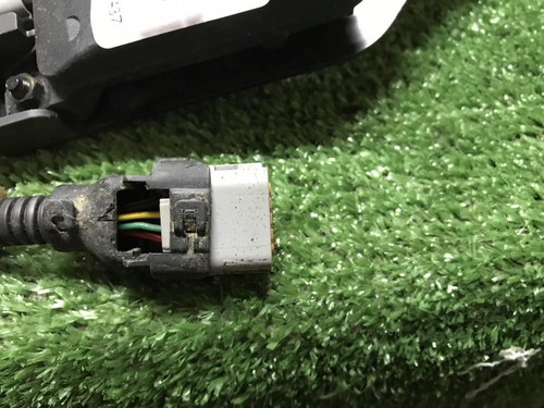 Датчик слепых зон правый Hyundai Palisade (18-нв)