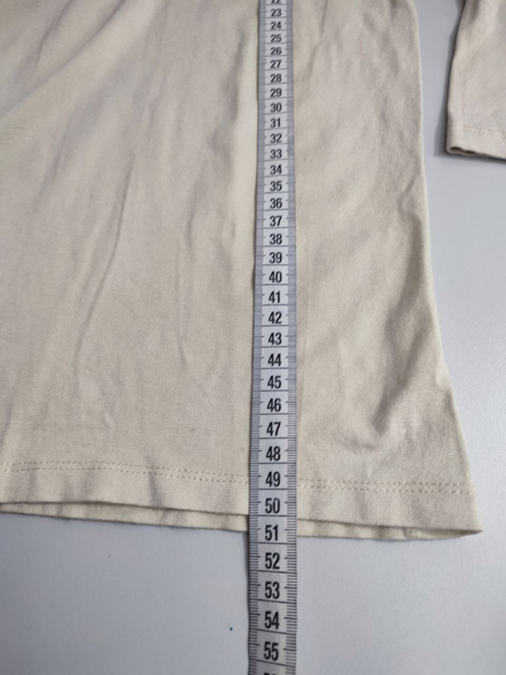 Джемпер светлый на 12-14 лет