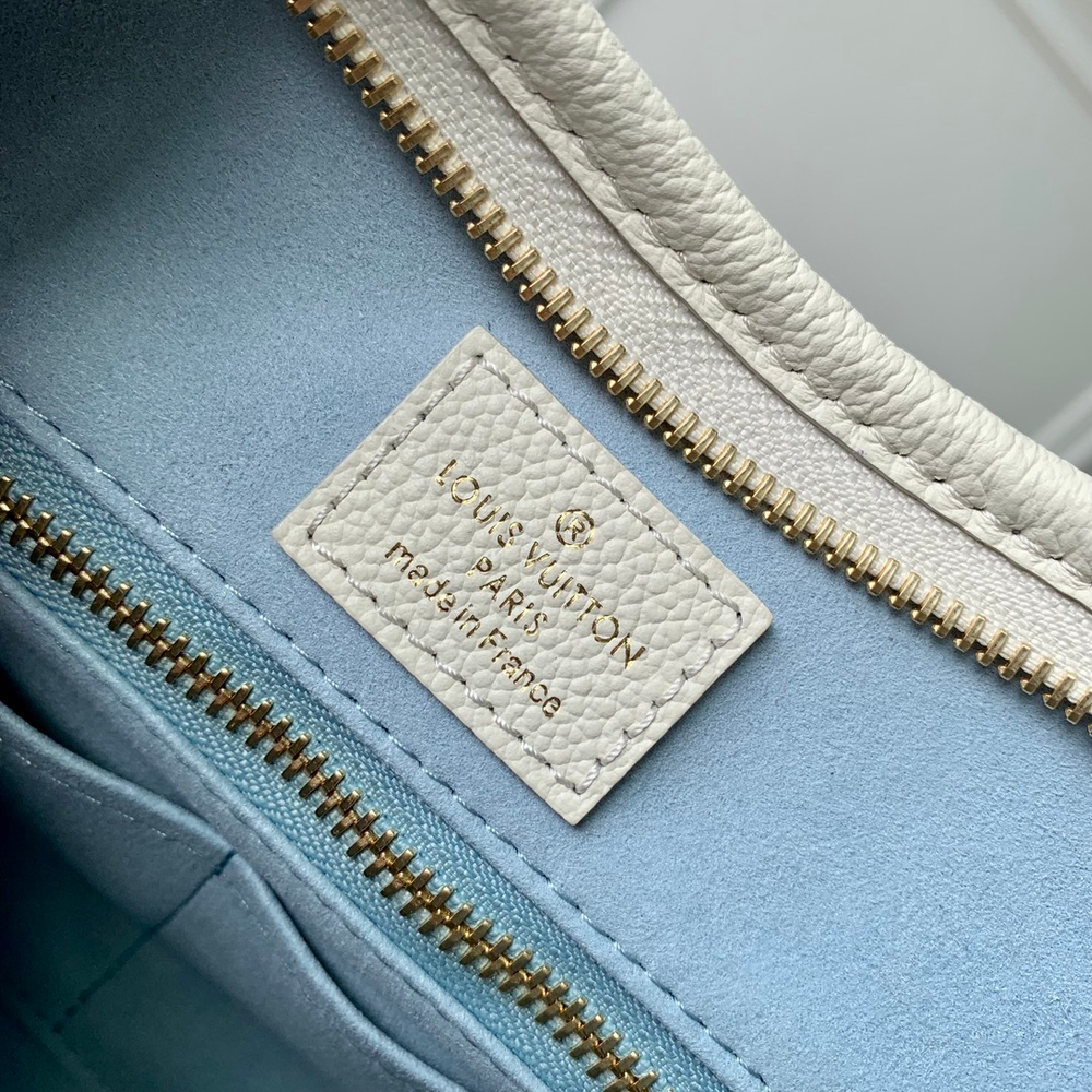 Louis Vuitton CarryAll PM