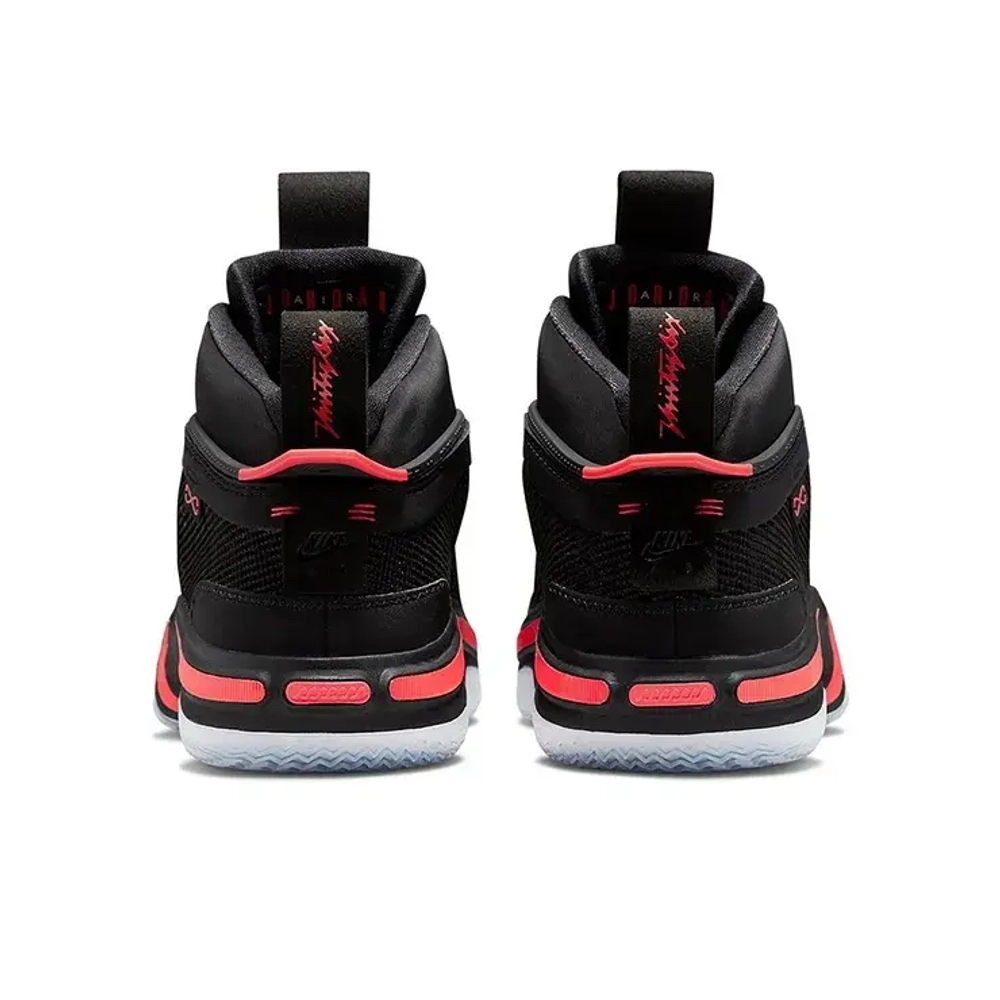 Мужские кроссовки Air Jordan 36 'Black Infrared' CZ2650-001