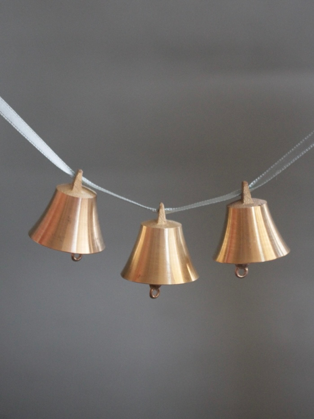 Колокольчик маленький латунь 3,2х3,2 см (3 шт)