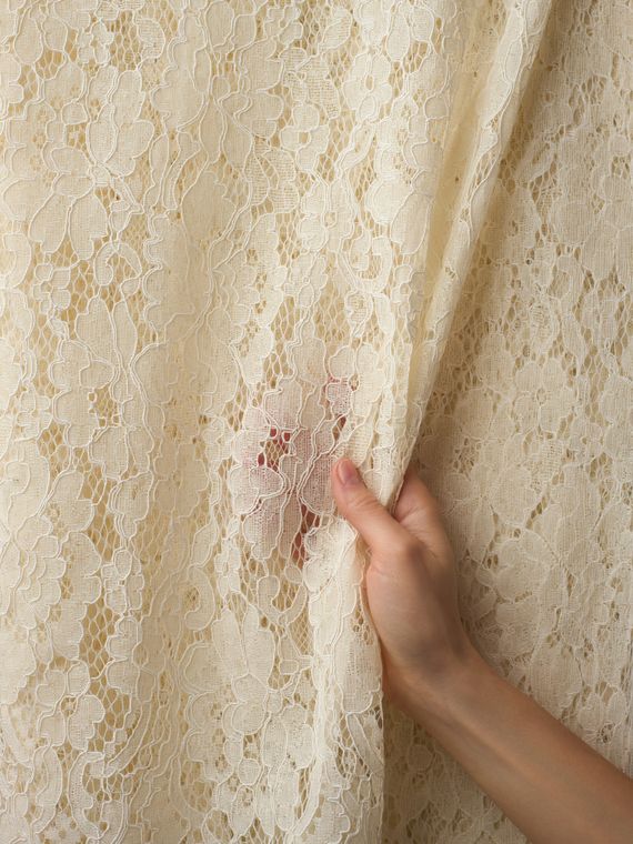 Кружевное неэластичное полотно, арт. M30764, сливочный