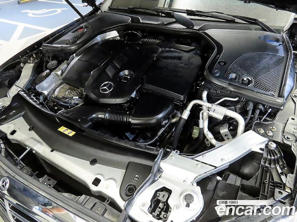 Mercedes-Benz E-Class W213 E220d 4MATIC Exclusive (10.2019)