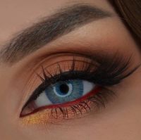 Ярко голубые линзы Marquise Mocco blue / Для светлых и темных глаз