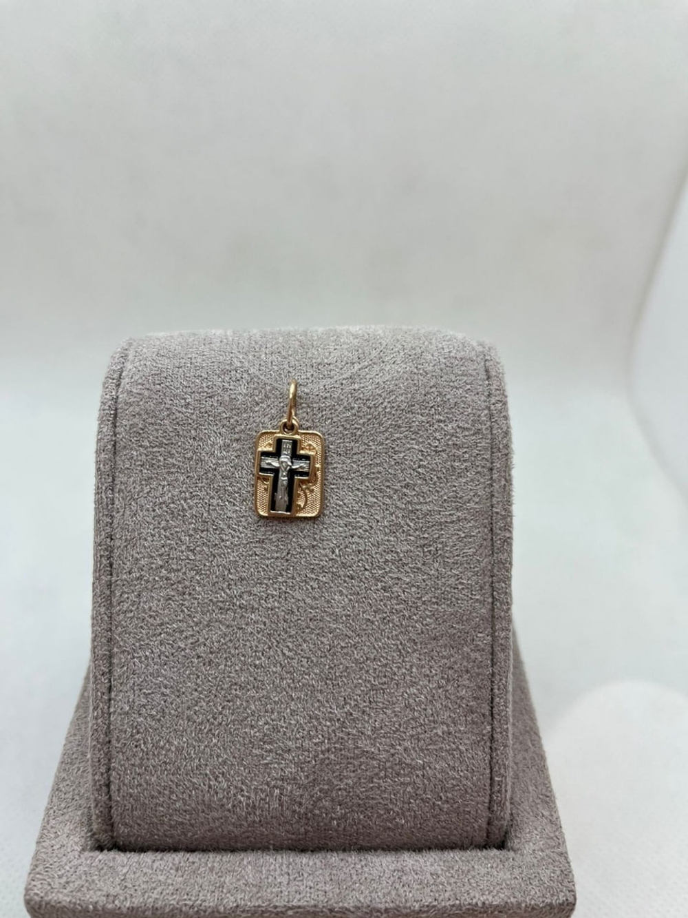 Крест из золота 585 пробы