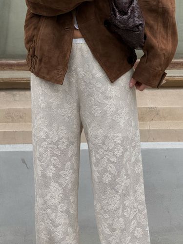 Молочные кружевные брюки на резинке