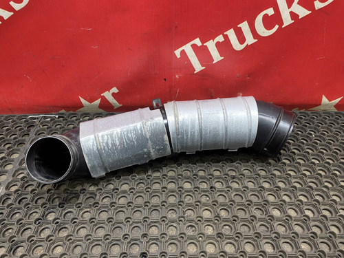 Патрубок воздушного фильтра 2023г