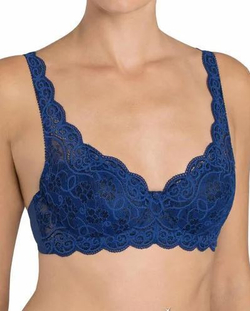 Бюстгальтер Triumph Amourette 300 WHP акция