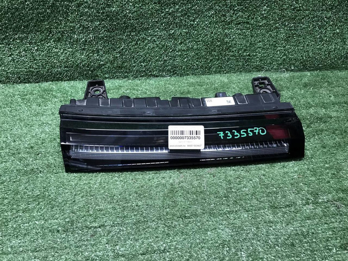 ДХО правый Voyah Dream (2021-н.в.) LED