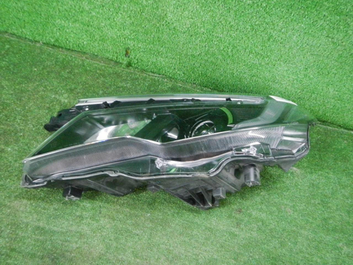Фара левая Honda Pilot 3 (2015-2018) LED