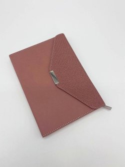 Блокнот А5 конвертом 96 л  в линейку пыльно-розовый  (30579-4)