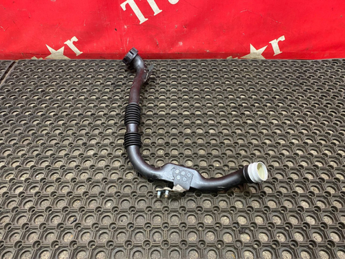 Горловина залива масла 2016г.