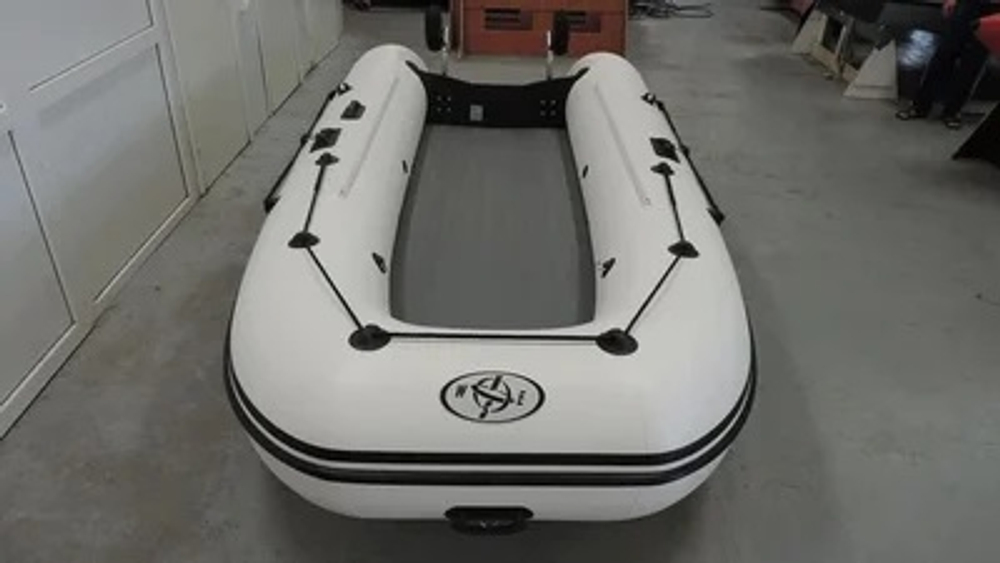 Лодка ПВХ COMPAS 380S + 2х-тактный лодочный мотор HDX T 30 FWS