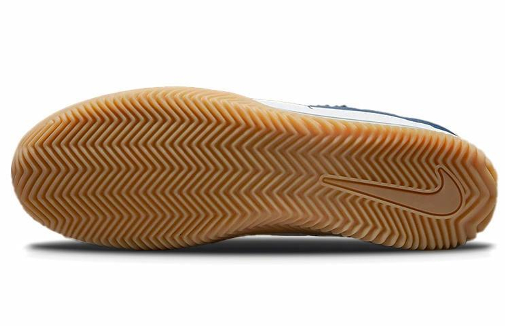 Кроссовки Nike Brsb