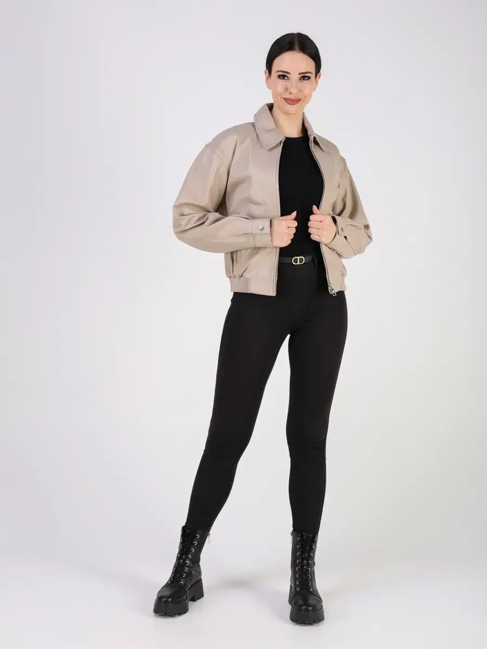 Кожаная куртка демисезонная