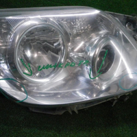 Фара правая Toyota Land Cruiser Prado 150 (2009-2013) галоген
