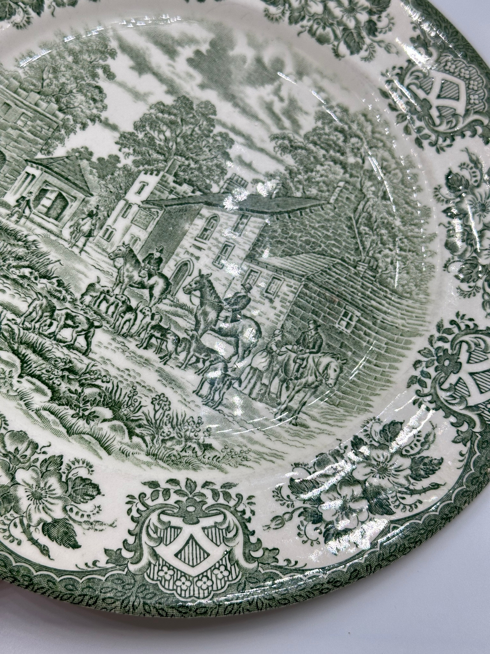 Тарелка 24,5см English Ironstone