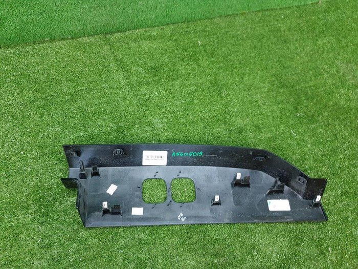 Накладка крыла задняя правая Land-Rover Defender 2 L663 (2019-н.в.)