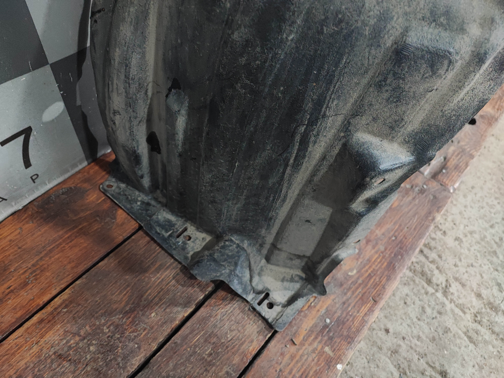 Подкрылок передний правый Toyota Camry (XV70) 17-нв Б/У Оригинал 5380533060