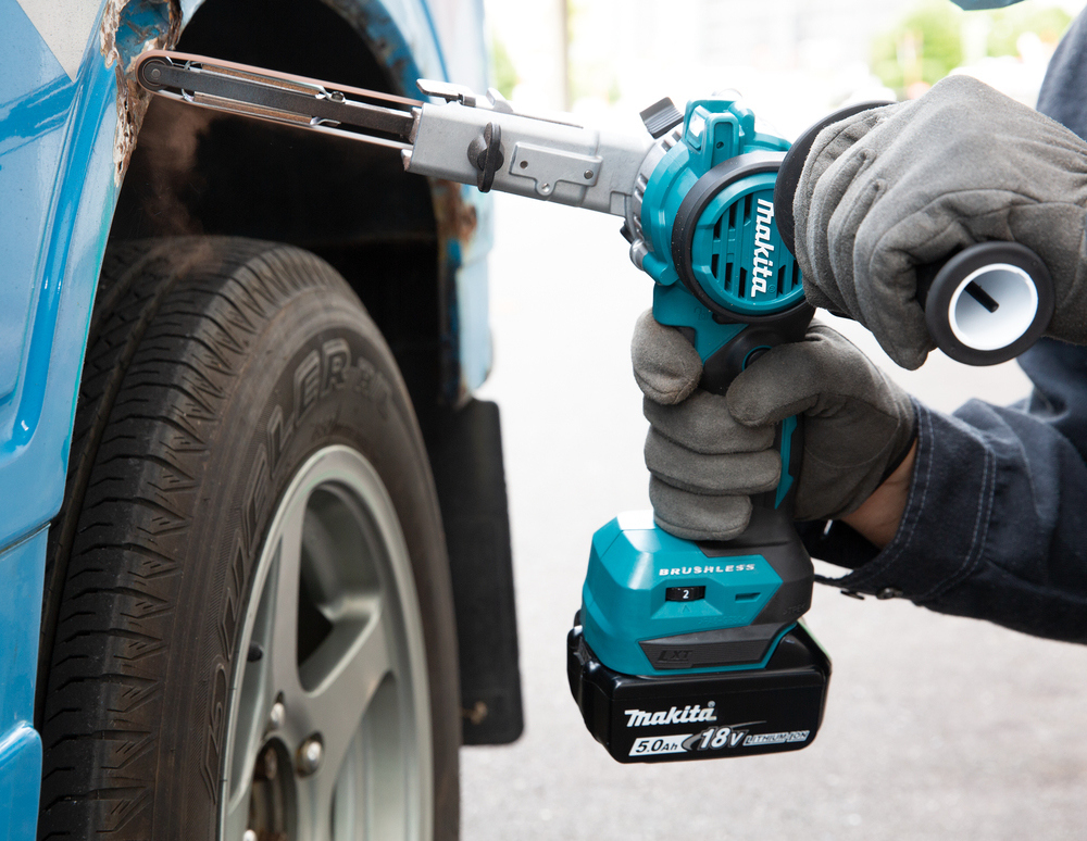 Напильник аккумуляторный ленточный Makita DBS180Z