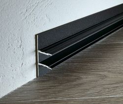 Декоративный стеновой профиль Pro Design 534 черный, 2700x45x17,5 мм