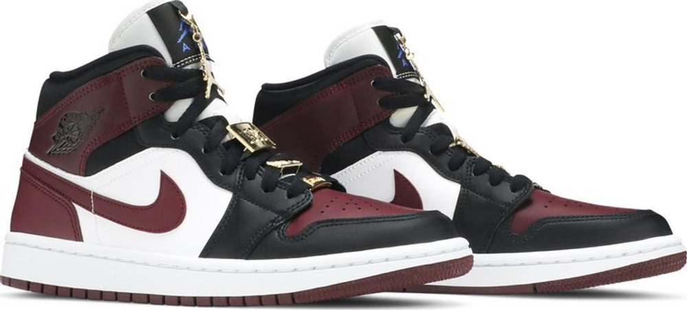 Air Jordan 1 Mid SE 'Gold Pendants'