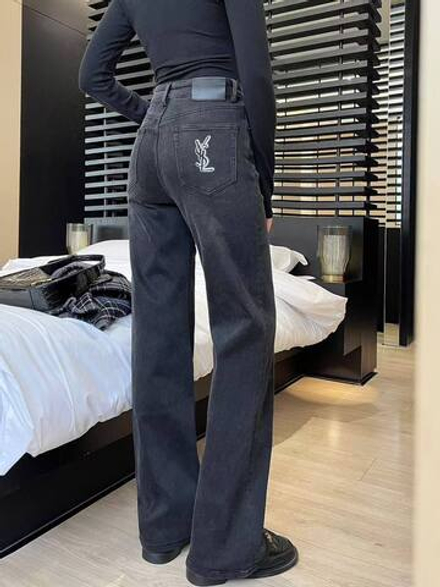 Джинсы Yves Saint Laurent