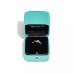 Кольцо из жёлтого золота и бриллиантов, Tiffany👑Knot